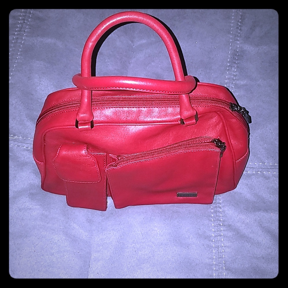 El Portal Leather Hand Bag